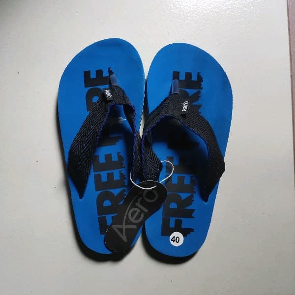 Model KM00015D