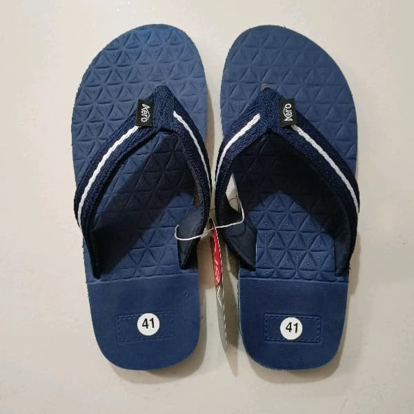 Model KM00018E