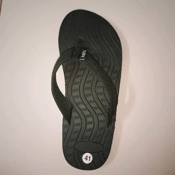 Model KM00018G