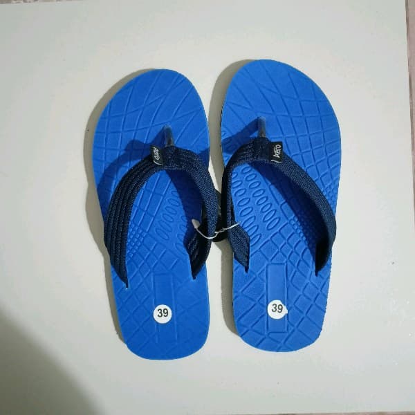 Model KM00018K