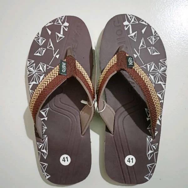 Model KM00018Q