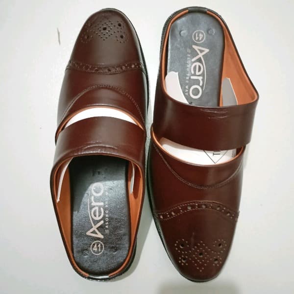 Model KM00032C